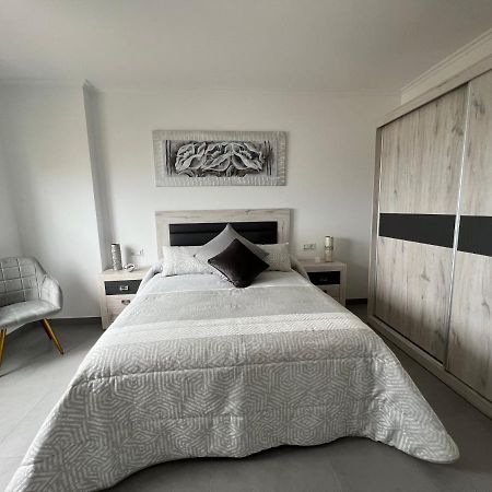 Apartamentos Maria De Lucia-Piso 2º Arou Luaran gambar
