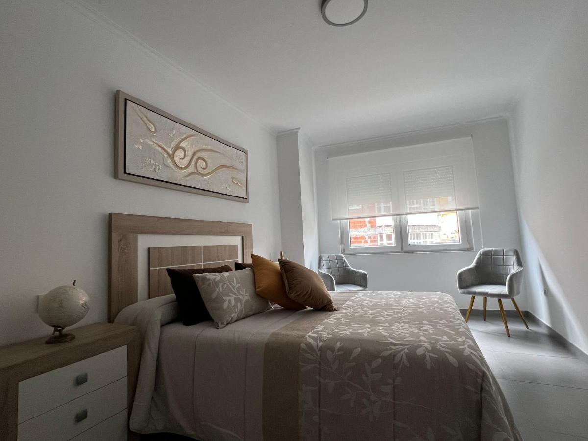 Apartamentos Maria De Lucia-Piso 2º Arou Luaran gambar