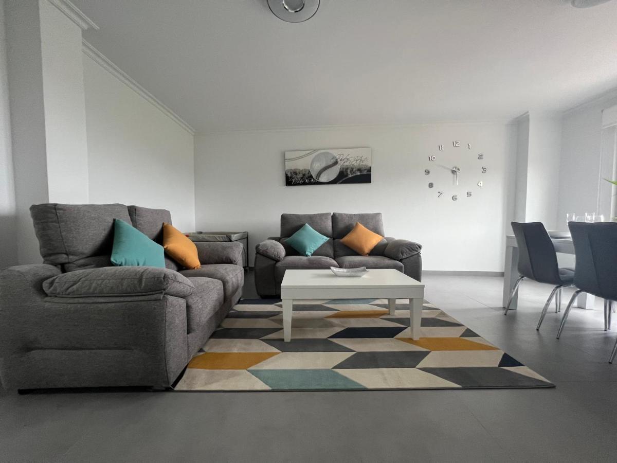 Apartamentos Maria De Lucia-Piso 2º Arou Luaran gambar